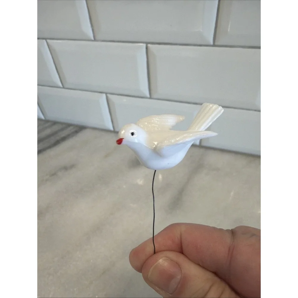 Vintage Mini PLASTIC WHITE DOVE With Floral Wire Attached